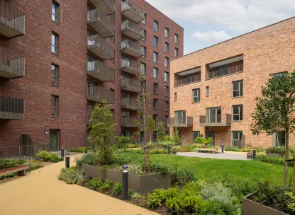 Lampton Parkside - External - Block F2 