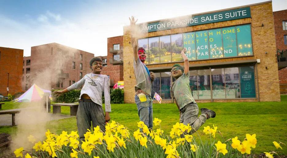 Lampton Parkside Holi Fest