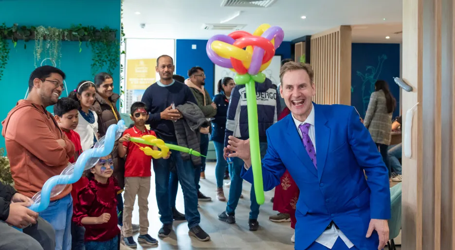 Lampton Meet the Neighbours