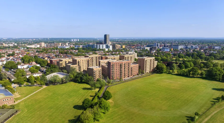 Lampton Parkside - Birds eye view from park