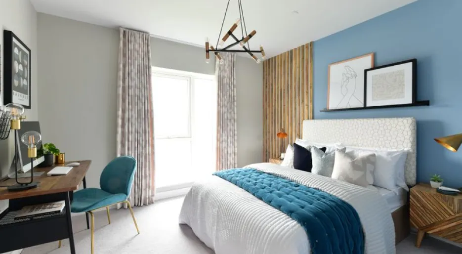 Lampton Parkside 2-bed show apartment 