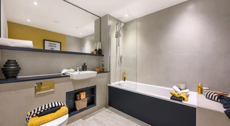 Lampton Parkside 3-bedroom apartment 