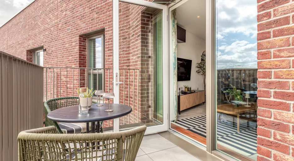 Lampton Parkside - Apartment F1.89 - 2-bedroom 2-bathroom - balcony