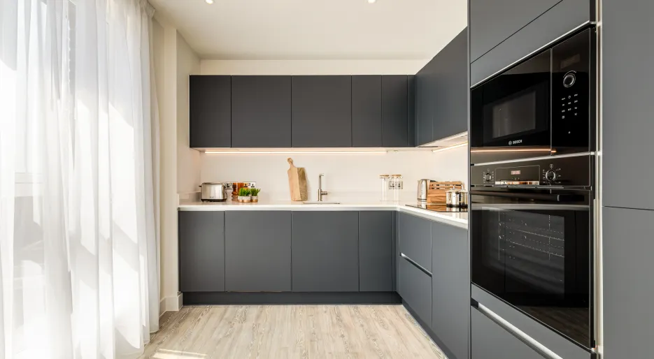 Lampton Parkside, 1 bed 1 bath, kitchen