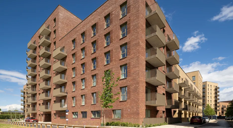 Lampton Parkside - External - Block F1 