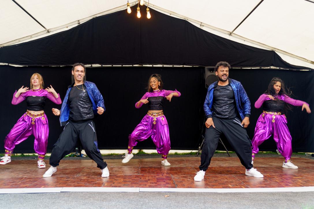 Lampton Community Dance Group