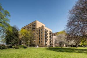 Lampton Parkside 