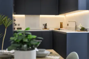 Lampton Parkside - 2-bed - U-kitchen 