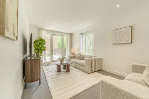 Lampton Parkside, 2 bedroom duplex, family room