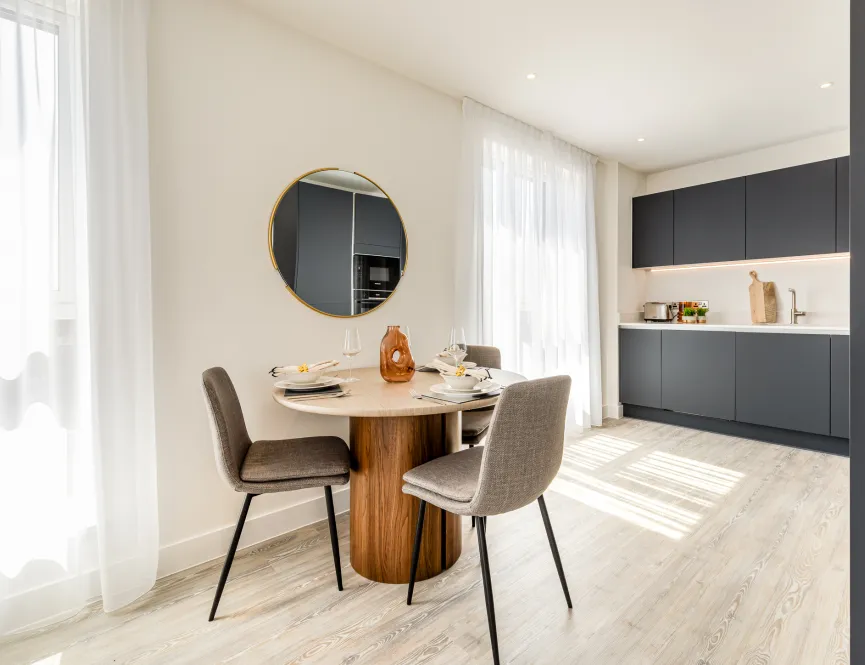 Lampton Parkside, 1bed 1bath showhome , Kitchen/Dining