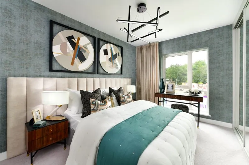 Lampton Parkside 2-bed show apartment 